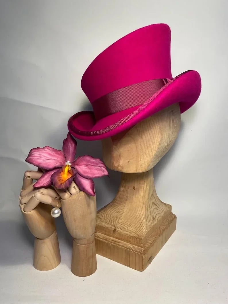 TwistHat – Handmade asymmetric wool top hat with stylish flair