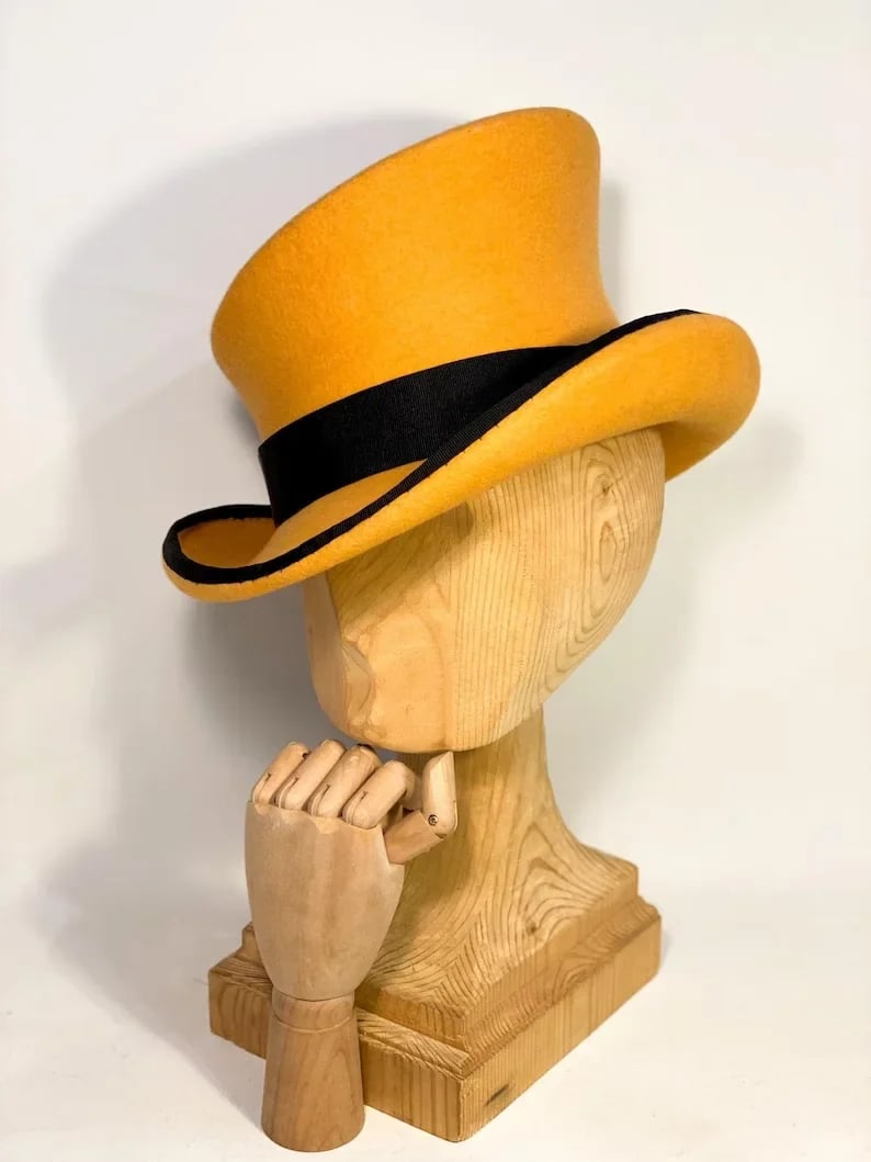 TwistHat – Handmade asymmetric wool top hat with stylish flair