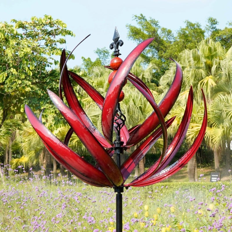 LotusBreeze – Ruhige Windmühle mit elegantem Gartendesign