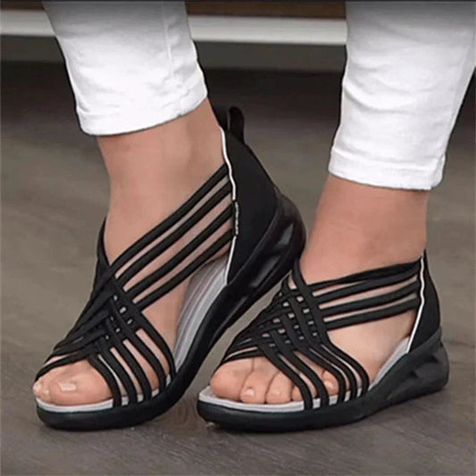 Ariana – Stylische Sandalen für Outdoor Aktivitäten