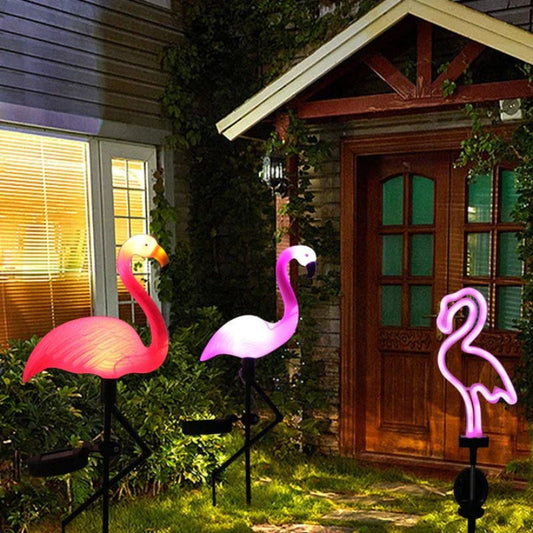 GlowBright – Solarbetriebene Flamingo-Gartenleuchte für stilvolles Ambiente