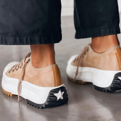 Bella – Klobige Plateau-Sneaker mit auffälligem stylischem Design