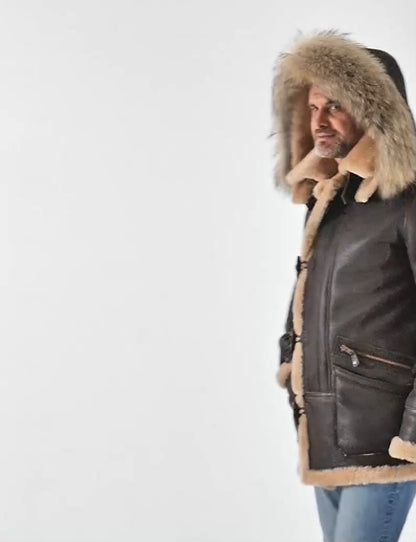 Kyle – Schaffellparka für extremen Winterschutz