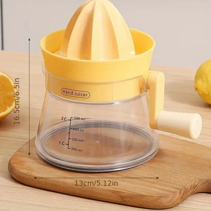 JuiceEase – Manueller Hand Entsafter mit Griff und Ausgießer