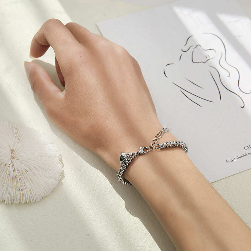 HeartLink – Magnetisches Paararmband für endlose Liebe