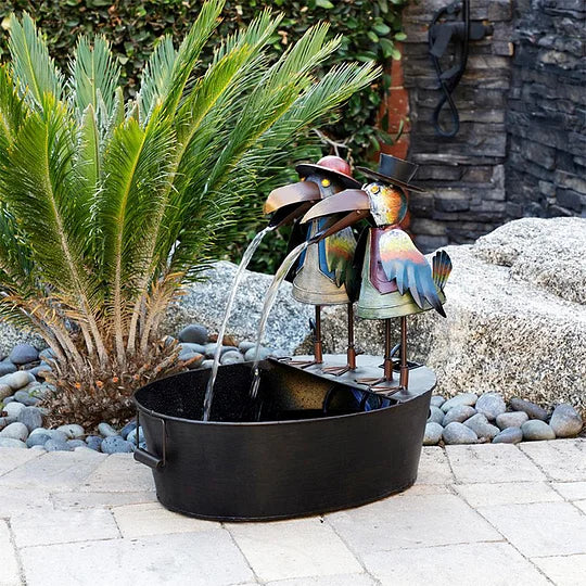 AquaNest – Gartenbrunnen mit Tiermotiv und gestuftem Becken-Design