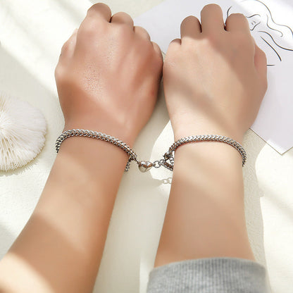 HeartLink – Magnetisches Paararmband für endlose Liebe