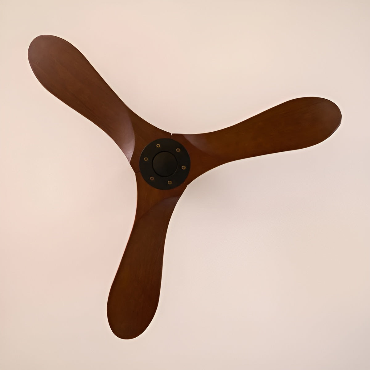 BreezeGlide – Ultra-leiser Ventilator für perfekten Luftstrom das ganze Jahr über
