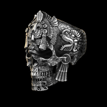 GrimSkull – Handgefertigter Sterlingsilberring für einen markanten Stil