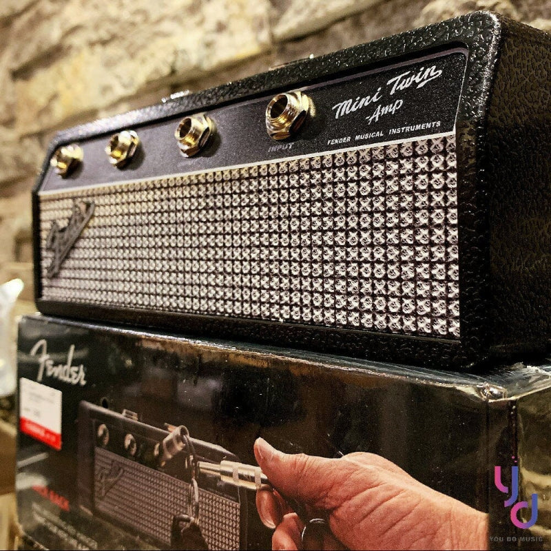 RockKey – Schlüsselhalter in Gitarrenform aus robustem Metall mit stylischem Design
