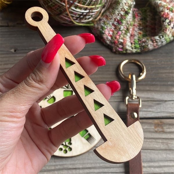 YarnMate™ - Tragbarer Handgelenk-Wollhalter