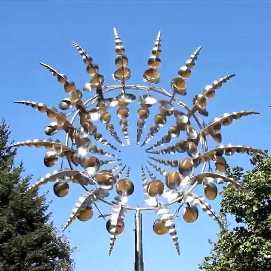 GardenWhirl – Metall Windmühlenskulptur für elegante Gartendekoration