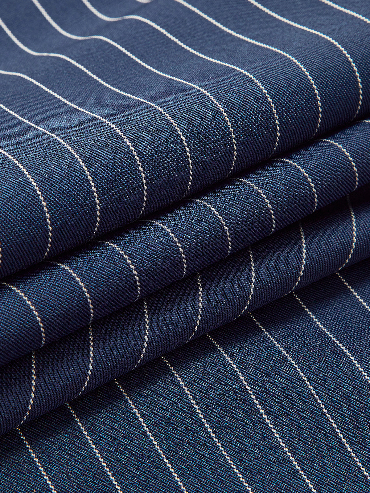 Isalie – Bundfaltenhose mit Nadelstreifen für schicke Eleganz im Alltag