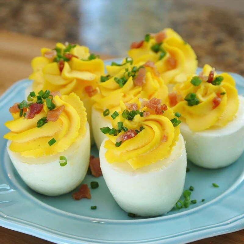 YolkCraft – Multifunktionaler Eierformer für perfekt hartgekochte Eier