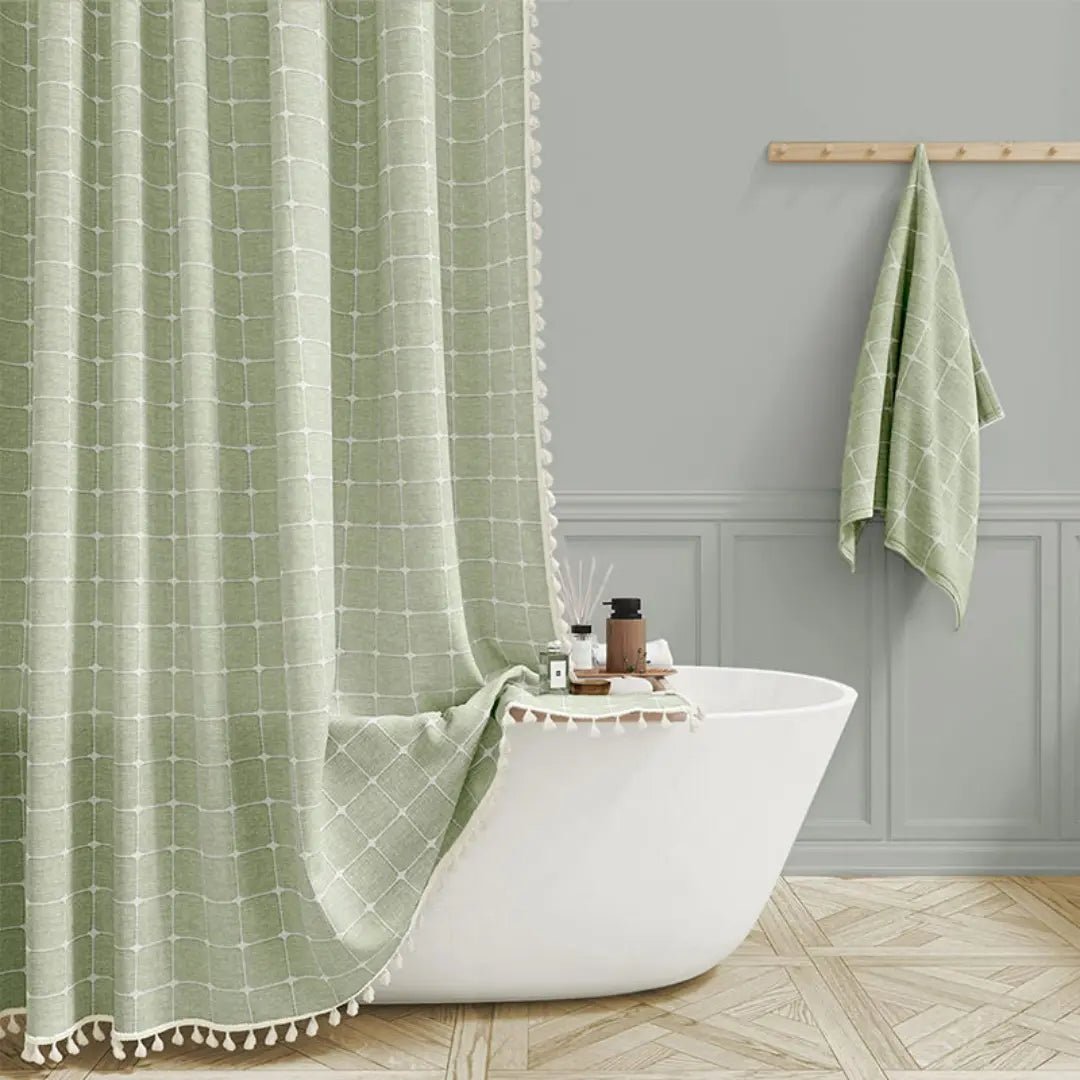 LuxeLoom – Halten Sie Ihr Badezimmer stilvoll trocken und gemütlich