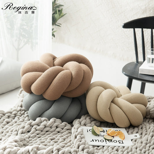 CuddleSeat – Luxuriöses Sitzkissen mit hochwertigem Stoffbezug