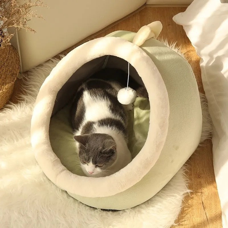 SnuggleNest – Weiches und stilvolles Katzenbett, das jedes Haustier liebt
