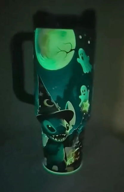 FestiveSip – Leuchtender Isolierbecher mit magischem Tag-Nacht-Design