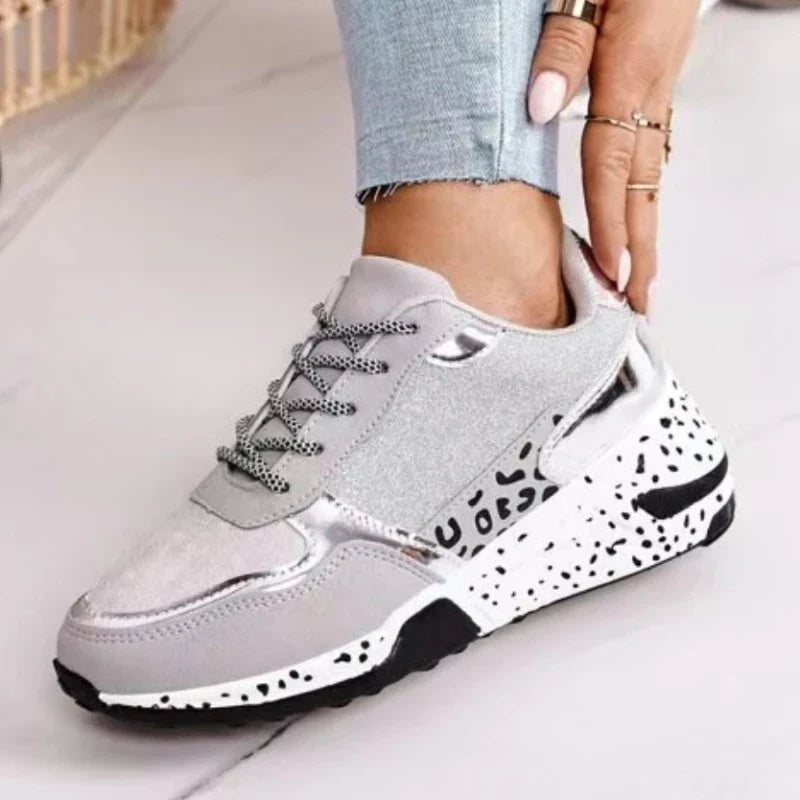 Nora – Bequeme Orthopädische Sneaker für tägliche Unterstützung