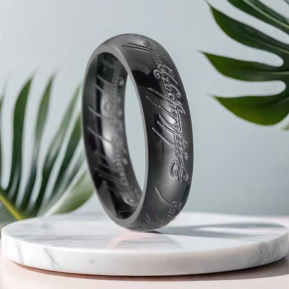 GlowRing – Im Dunkeln leuchtender Ring mit bunt leuchtenden Runen