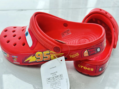 SpeedStep – Lightning McQueen Crocs für Spaß und Komfort
