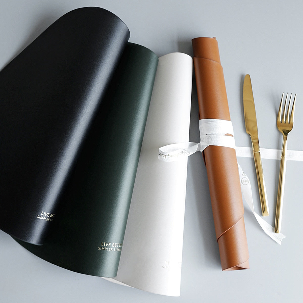 LuxeFeast – Elegante rutschfeste Tischsets für stilvolles Speisen