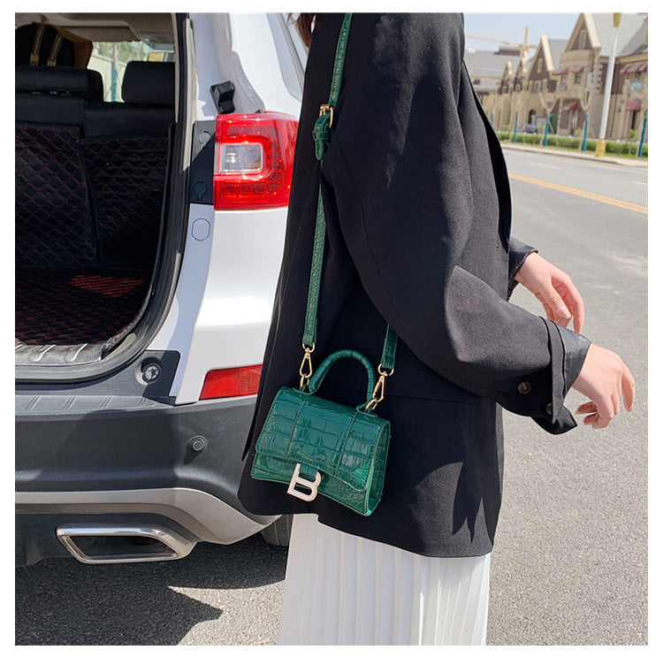 StyleNest – Umhängetasche in Kroko-Optik mit Handytasche