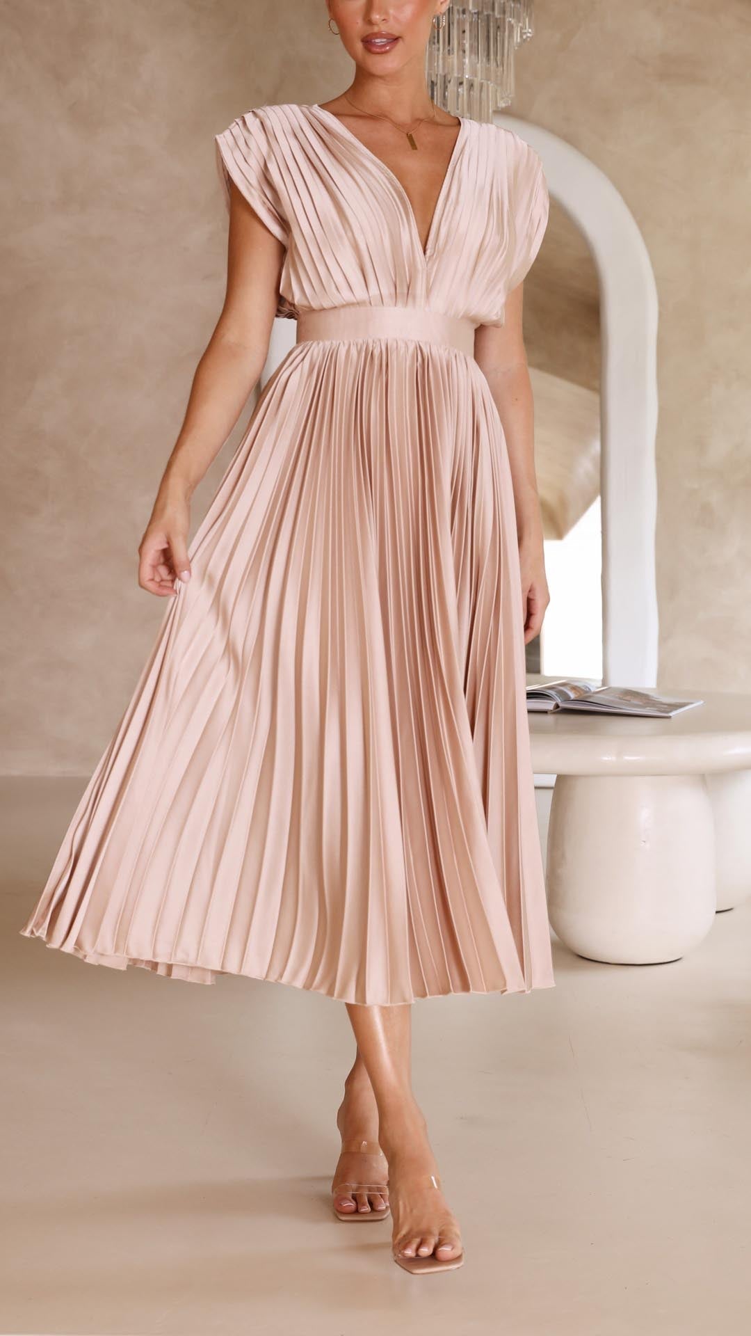 Maria – Elegantes Plisseekleid für gehobenen Stil