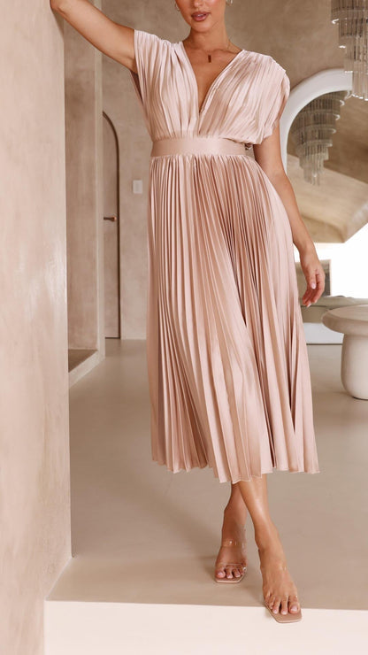 Maria – Elegantes Plisseekleid für gehobenen Stil