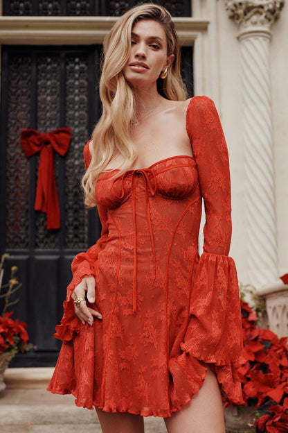 Camalie – Vintage-Spitzenkorsettkleid für einen eleganten, zeitlosen Stil