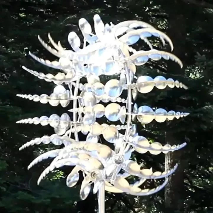 GardenWhirl – Metall Windmühlenskulptur für elegante Gartendekoration