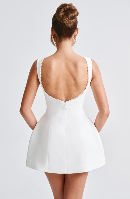Heather – Kleid mit Schleife für einen schicken und vielseitigen Stil