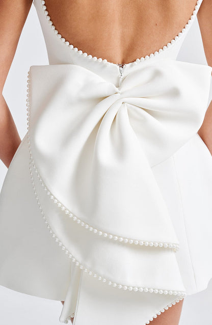 Heather – Kleid mit Schleife für einen schicken und vielseitigen Stil