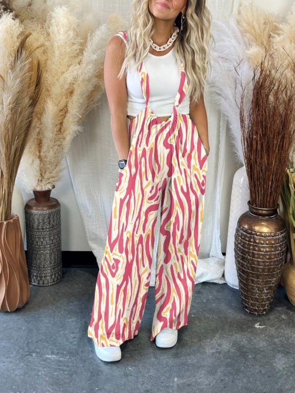 Frieda – Seidiger Plissee-Straps-Jumpsuit mit Vintage-Charme