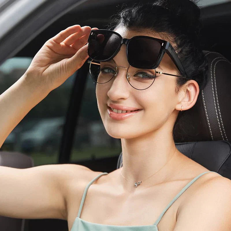 SunCover – Bequeme Clip-On-Sonnenbrille zum Überziehen
