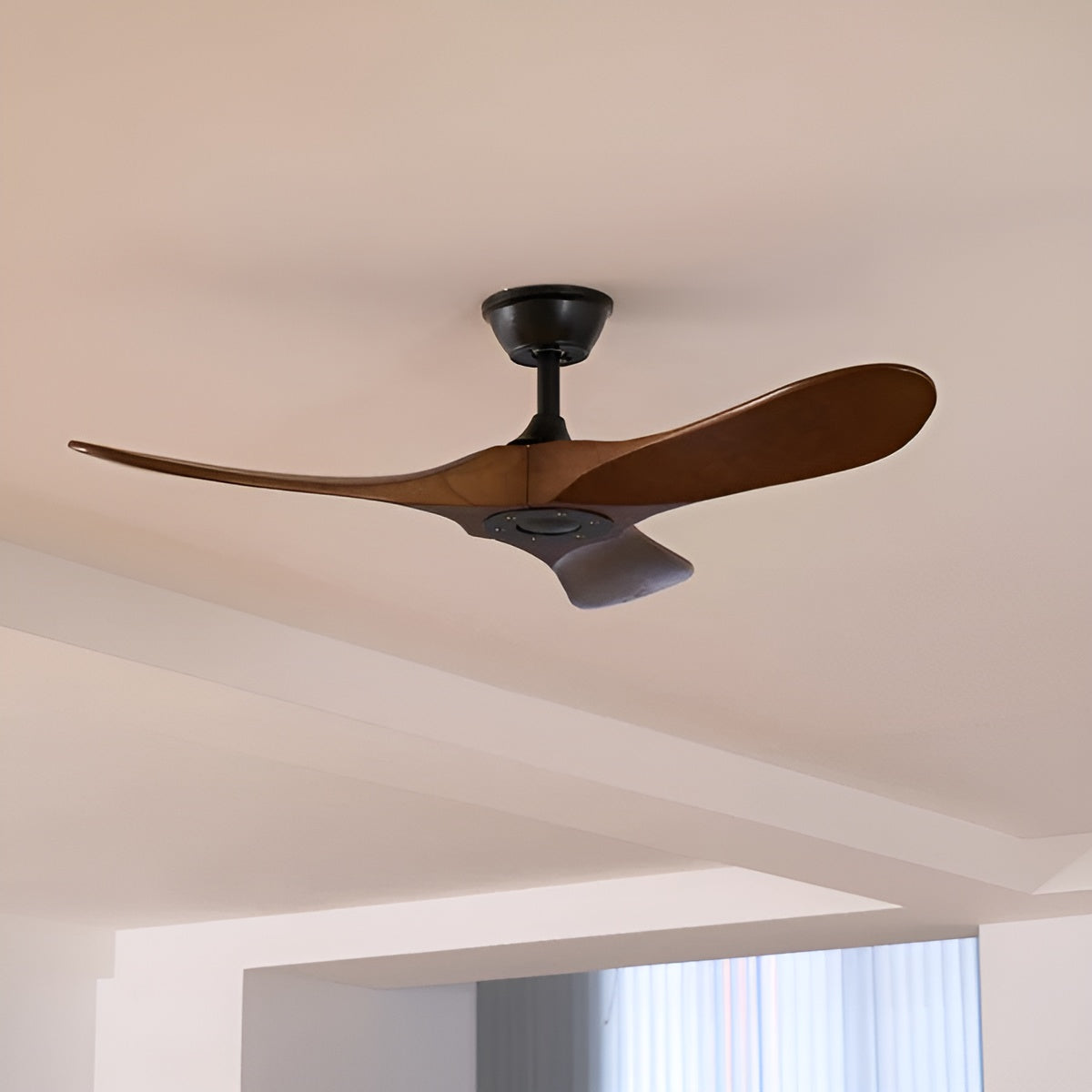 BreezeGlide – Ultra-leiser Ventilator für perfekten Luftstrom das ganze Jahr über