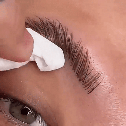Isabella – 4D Augenbrauen-Stempelbürste mit ultrafeinen Borsten | 1+1 Gratis