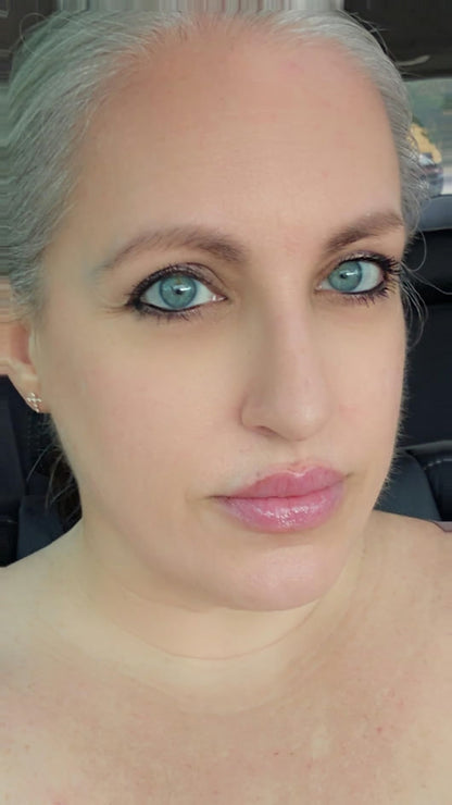 MysticLine – Pflanzlicher Eyeliner für langanhaltende, intensive Farbe