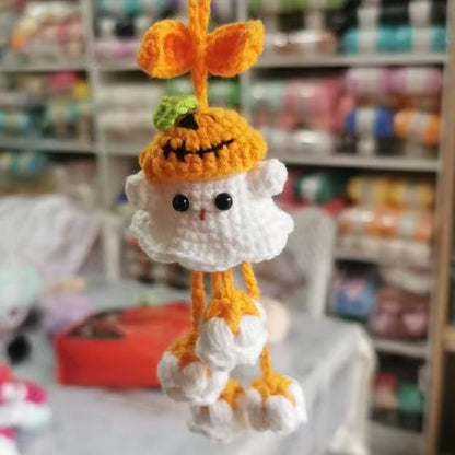 GhostlyKnots – Handgehäkeltes Halloween-Set mit gruseligem Anhänger