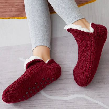 KnitComfort – Breathable Knitted Socks for All-Day Warmth