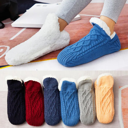 KnitComfort – Breathable Knitted Socks for All-Day Warmth