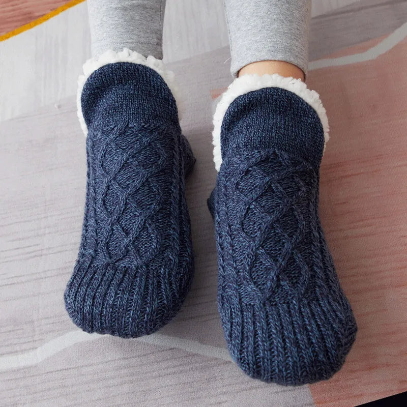 KnitComfort – Breathable Knitted Socks for All-Day Warmth