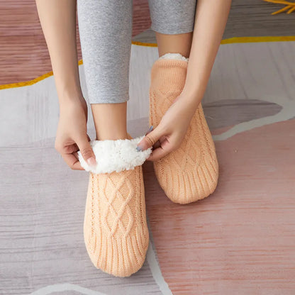 KnitComfort – Breathable Knitted Socks for All-Day Warmth