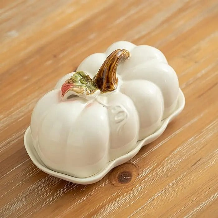 PumpkinWare – Kürbisförmiger Keramikteller mit kunstvollem Design