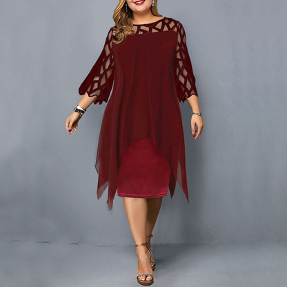 Lacelora – Spitzen-Midikleid für elegante Plus-Size-Frauen