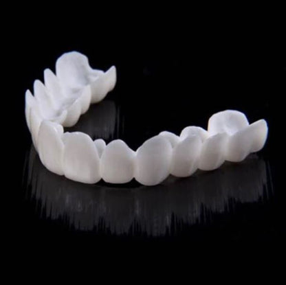 DenturaFit – Snap-In Zahnprothesen für ein perfektes Lächeln
