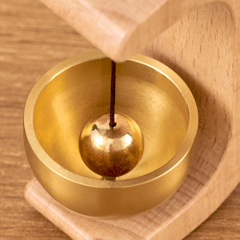 ChimeAura – Elegante Magnet-Türklingel mit Holzoptik und klarem, sanftem Klang