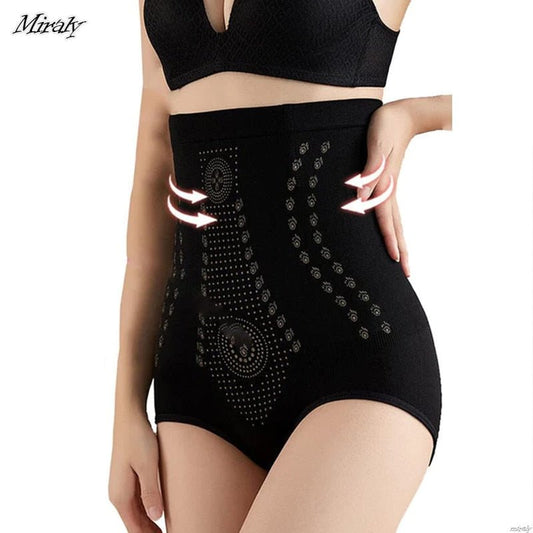 Bauchkontrolle – Shapewear für schlankere Taille und Kurven