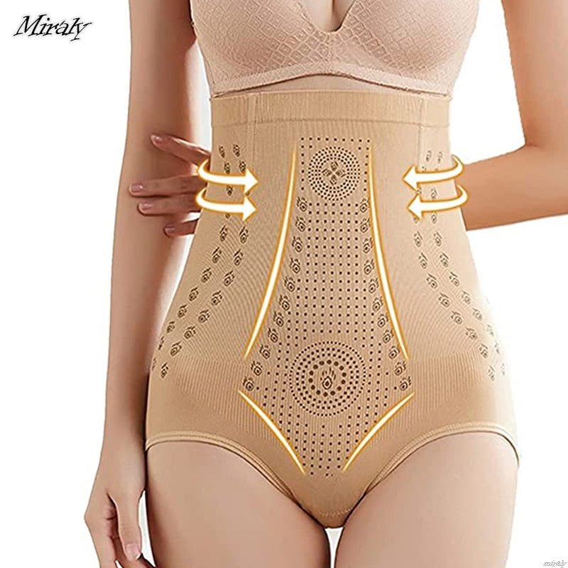 Bauchkontrolle – Shapewear für schlankere Taille und Kurven